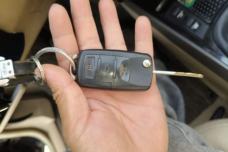 Used Volkswagen Santana Vista 2008 1.8L Manual Sishang Model Vehicle Key