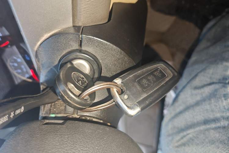 Used Volkswagen Santana Vista 2008 1.8L Manual Sishang Model Vehicle Key