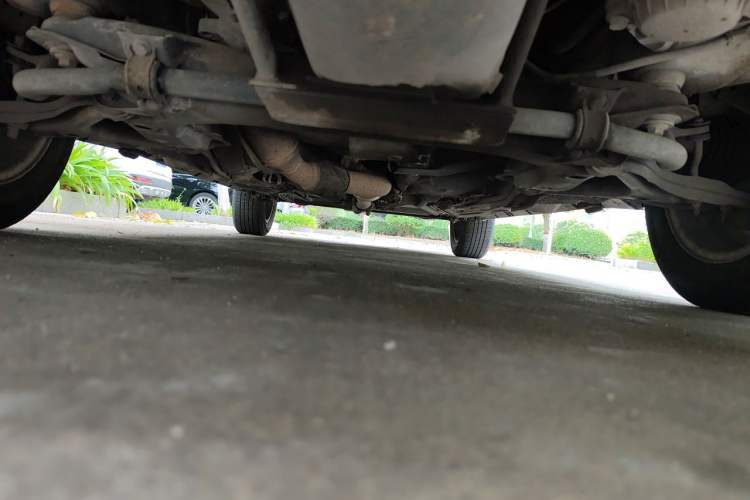 Used Volkswagen Santana Vista 2008 1.8L Manual Sishang Model Chassis Front