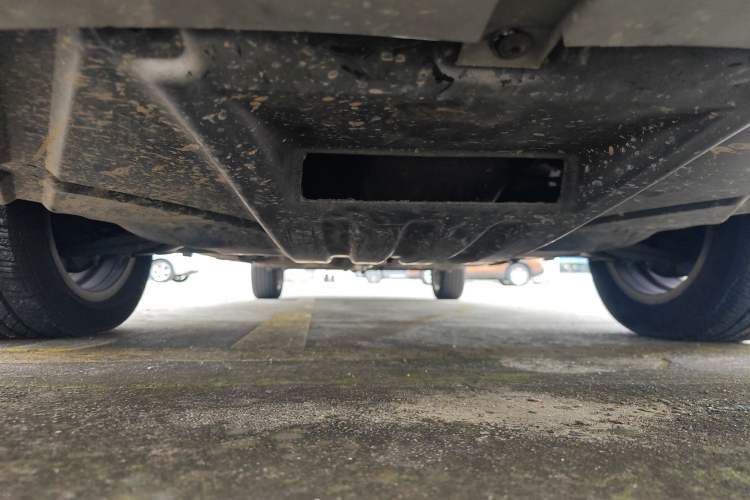 Used Volkswagen Santana Vista 2008 1.8L Manual Sishang Model Chassis Front
