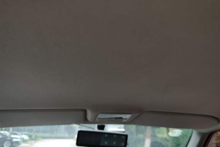 Used Volkswagen Santana Vista 2008 1.8L Manual Sishang Model Headliner