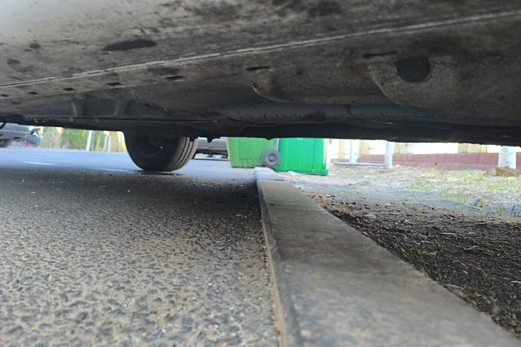 Used Volkswagen Santana Vista 2008 1.8L Manual Sishang Model Chassis Front Right
