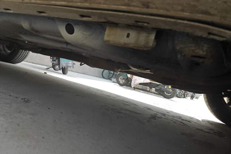Used Volkswagen Santana Vista 2008 1.8L Manual Sishang Model Chassis Front Right