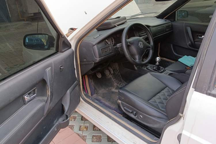 Used Volkswagen Santana Vista 2008 1.8L Manual Sishang Model Driver Seat