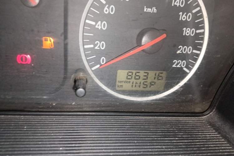 Used Volkswagen Santana Vista 2008 1.8L Manual Sishang Model Odometer Close Up