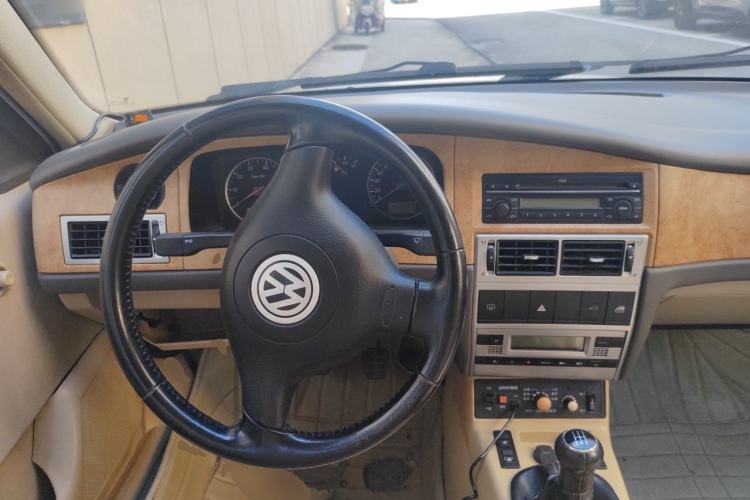 Used Volkswagen Santana Vista 2008 1.8L Manual Comfort Edition Steering Wheel