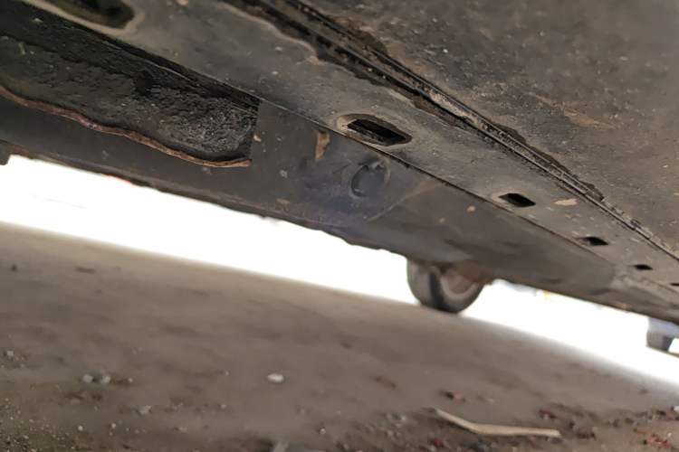 Used Volkswagen Santana Vista 2010 1.6L Manual Comfort Version Chassis Front Left