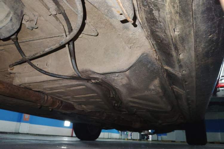 Used Volkswagen Santana Vista 2010 1.6L Manual Comfort Version Chassis Rear Right