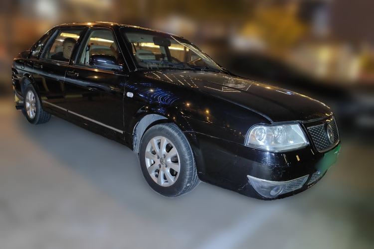 Used Volkswagen Santana Vista 2010 1.6L Manual Comfort Version Front Right 45 Deg
