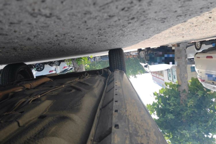 Used Volkswagen Santana Vista  Chassis Front Right