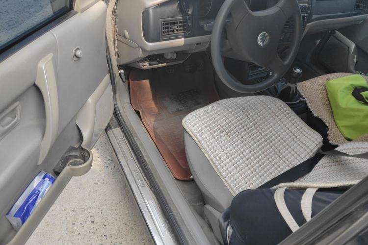 Used Volkswagen Santana Vista  Driver Seat