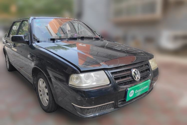 Used Volkswagen Santana Vista  Front Right 45 Deg