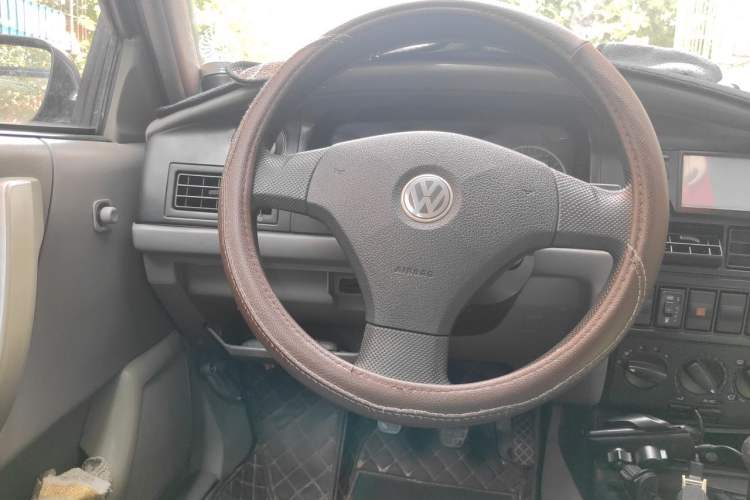 Used Volkswagen Santana Vista  Steering Wheel