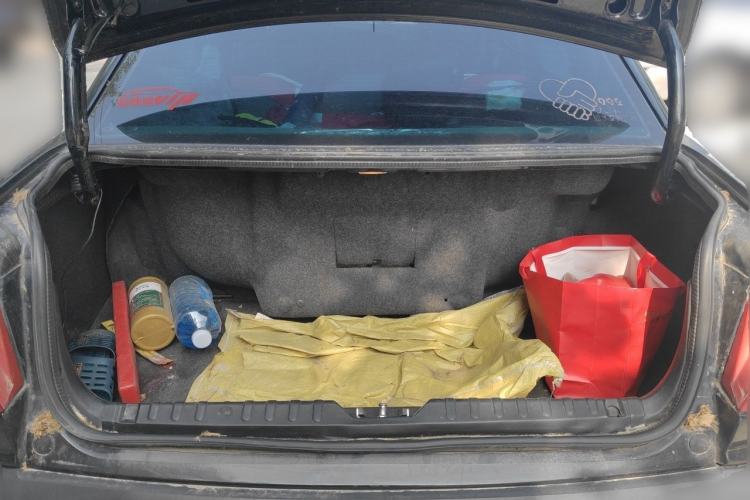 Used Volkswagen Santana Vista  Trunk