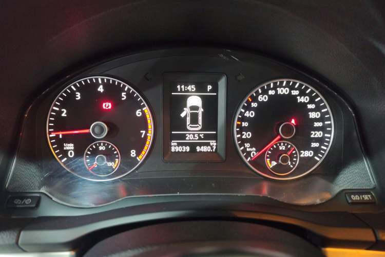 Used Volkswagen Scirocco 2013 2.0 TSI Million-Mile Edition Instrument Cluster