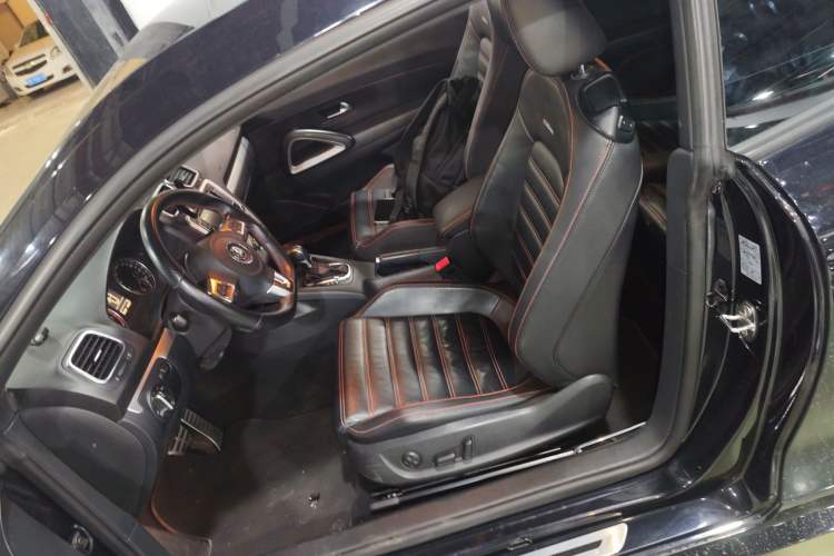Used Volkswagen Scirocco 2013 2.0 TSI Million-Mile Edition Left Front Seat