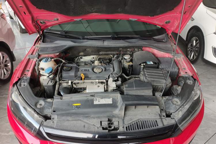Used Volkswagen Scirocco 2011 1.4 TSI Single-Turbo Fashion Edition Engine Bay