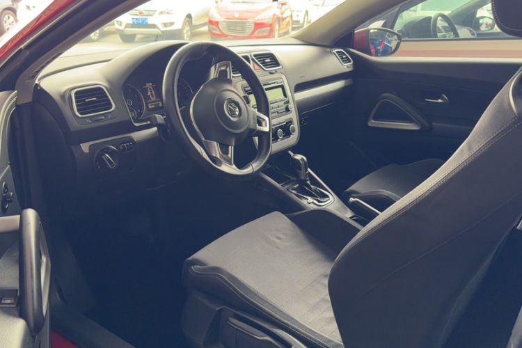 Used Volkswagen Scirocco 2011 1.4 TSI Single-Turbo Fashion Edition Interior 5