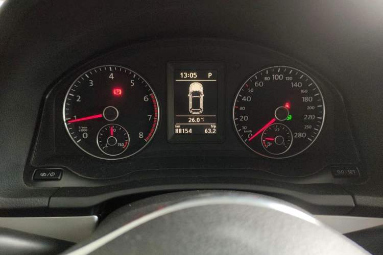 Used Volkswagen Scirocco 2011 1.4 TSI Single-Turbo Fashion Edition Odometer Close Up