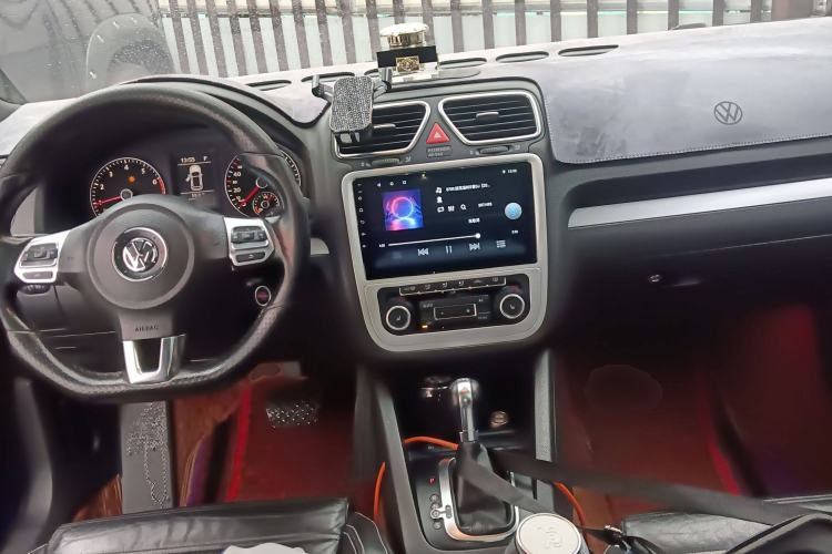 Used Volkswagen Scirocco 2009 1.4 TSI Luxury Edition Center Console