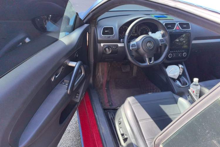 Used Volkswagen Scirocco 2009 1.4 TSI Luxury Edition Driver Seat