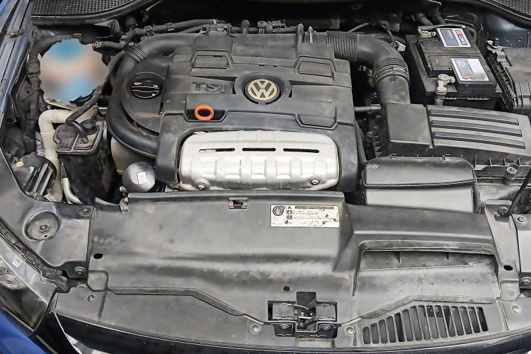 Used Volkswagen Scirocco 2009 1.4 TSI Luxury Edition Engine Bay