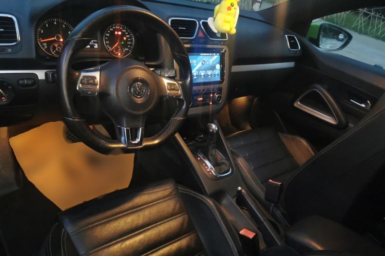 Used Volkswagen Scirocco 2009 1.4 TSI Luxury Edition Center Console
