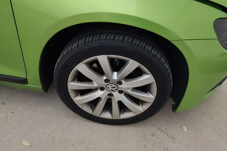 Used Volkswagen Scirocco 2009 1.4 TSI Luxury Edition Right Front Wheel Hub