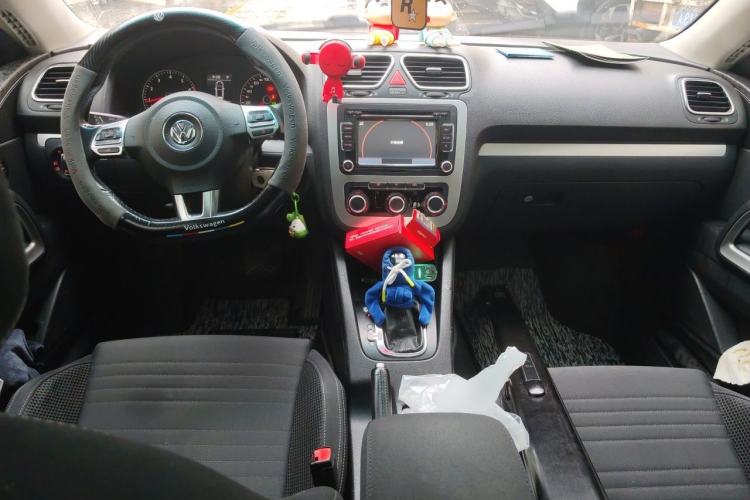 Used Volkswagen Scirocco 2009 1.4 TSI Trend Edition Center Console