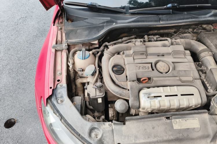 Used Volkswagen Scirocco 2009 1.4 TSI Luxury Edition Engine Bay Right