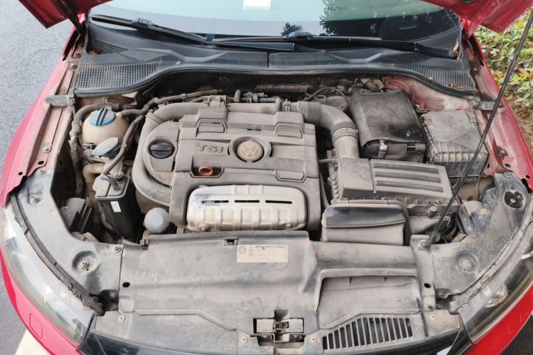 Used Volkswagen Scirocco 2009 1.4 TSI Luxury Edition Engine Bay