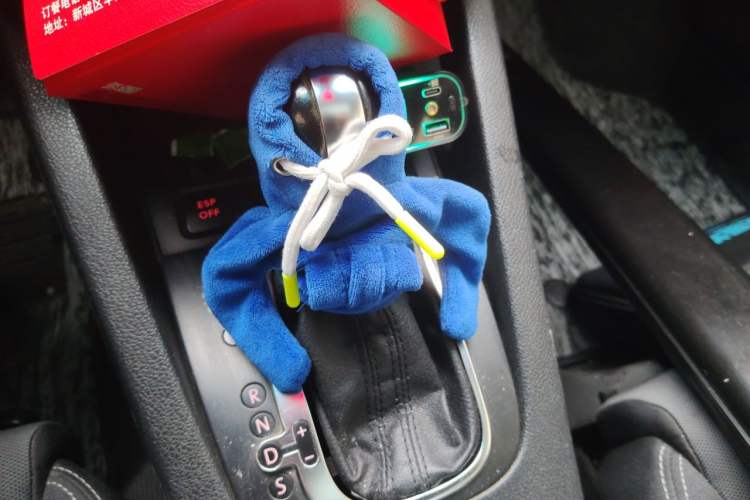 Used Volkswagen Scirocco 2009 1.4 TSI Trend Edition Gear Lever