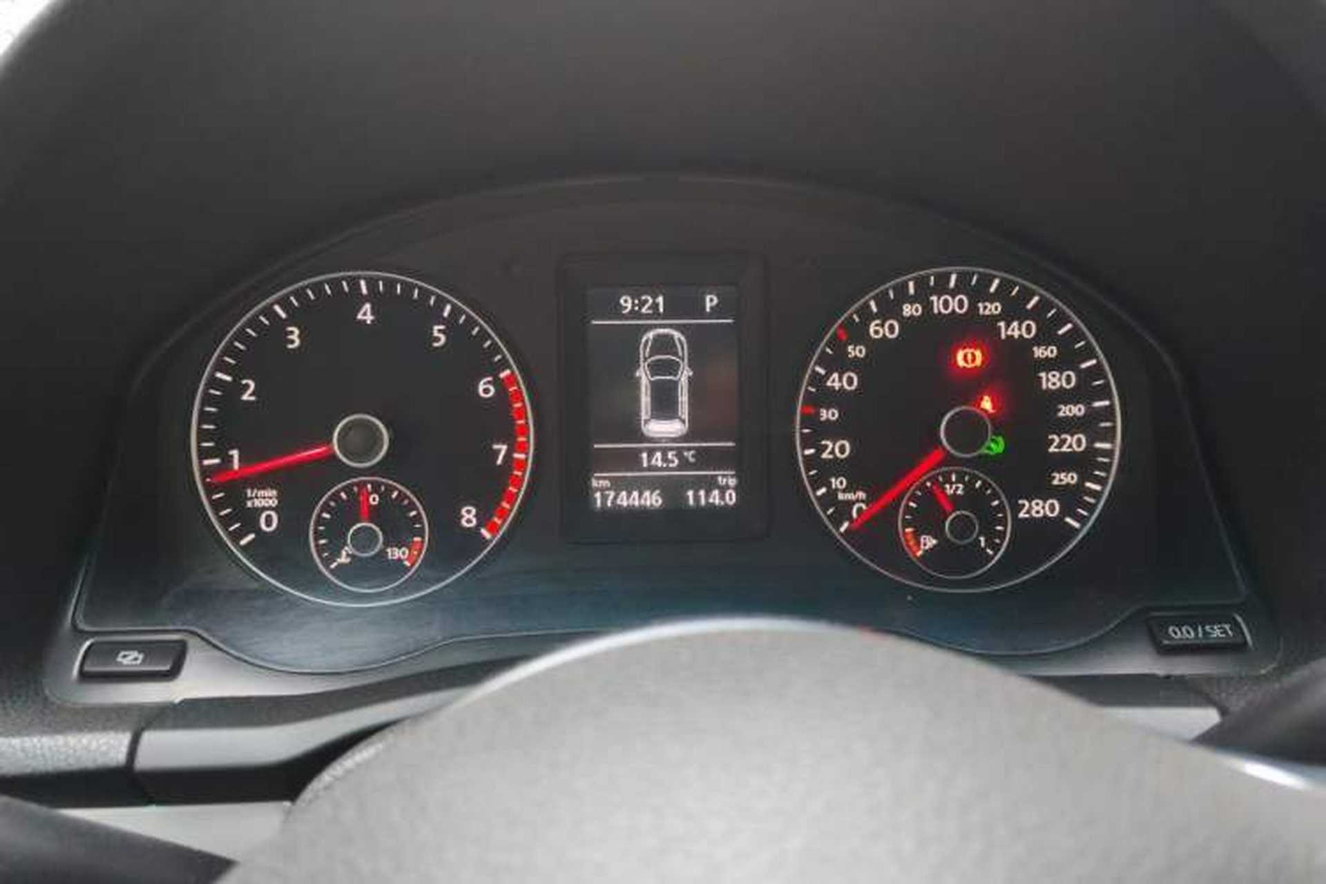 Used Volkswagen Scirocco 2009 1.4 TSI Trend Edition Instrument Cluster