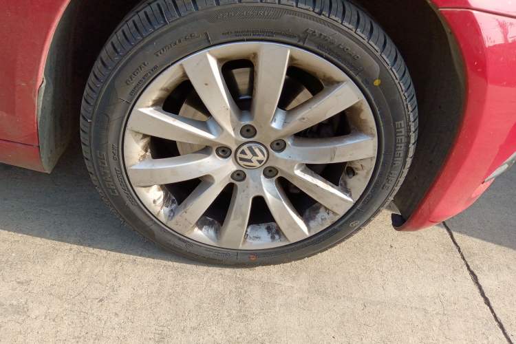 Used Volkswagen Scirocco 2009 1.4 TSI Trend Edition Right Front Wheel Hub