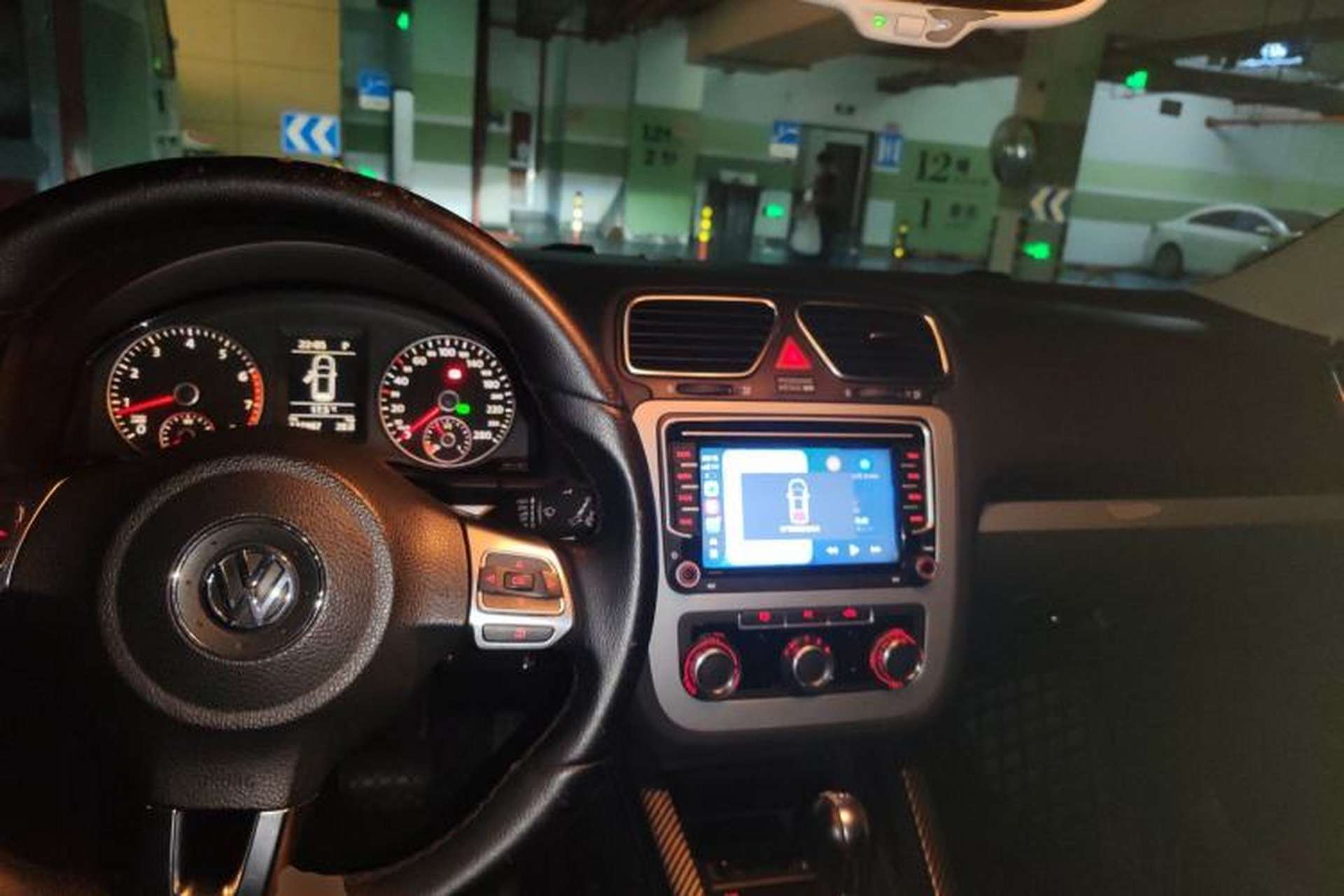Used Volkswagen Scirocco 2009 1.4 TSI Trend Edition Center Console
