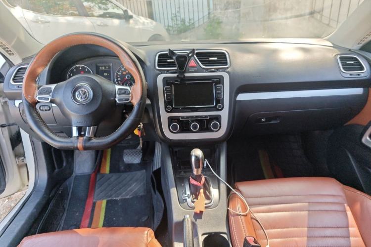 Used Volkswagen Scirocco 2009 1.4 TSI Trend Edition Center Console
