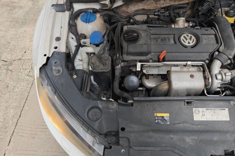 Used Volkswagen Scirocco 2009 1.4 TSI Trend Edition Engine Bay Right