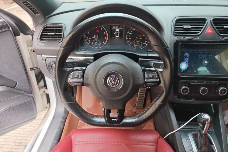 Used Volkswagen Scirocco 2009 1.4 TSI Trend Edition Steering Wheel