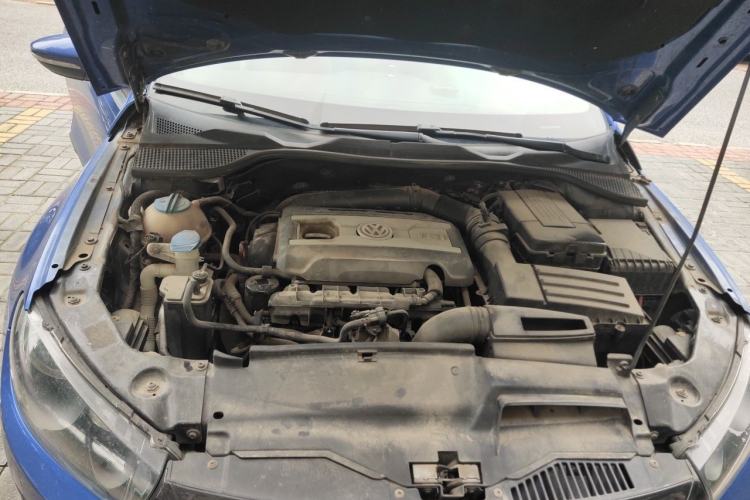 Used Volkswagen Scirocco 2010 2.0 TSI Sport Edition Engine Bay