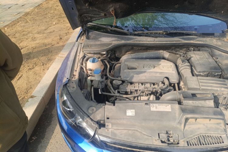Used Volkswagen Scirocco 2010 2.0 TSI Luxury Edition Engine Bay Right