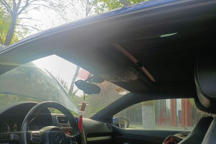 Used Volkswagen Scirocco 2010 2.0 TSI Luxury Edition Headliner