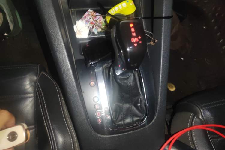 Used Volkswagen Scirocco 2010 2.0 TSI Luxury Edition Gear Lever