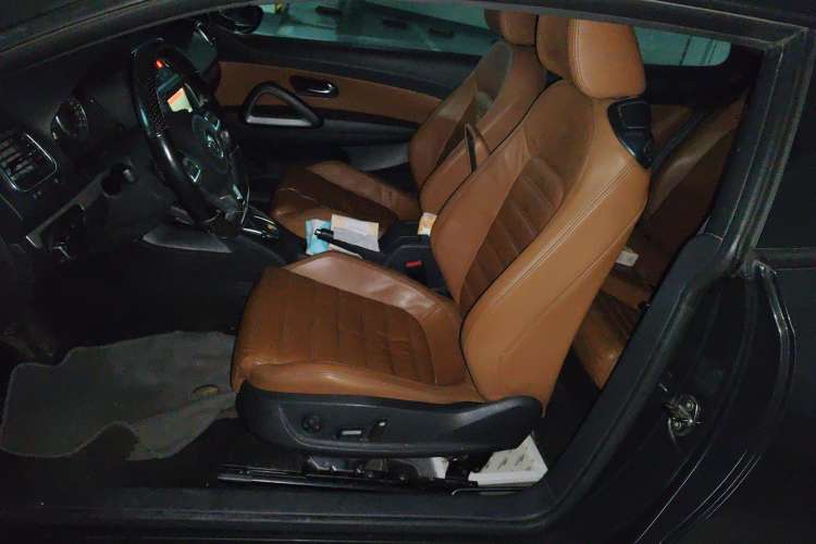 Used Volkswagen Scirocco 2010 2.0 TSI Sport Edition Left Front Seat
