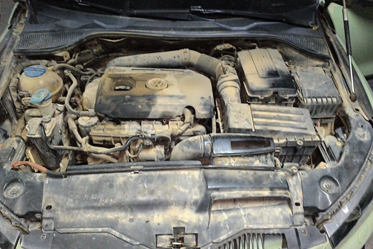 Used Volkswagen Scirocco 2010 2.0 TSI Luxury Edition Engine Bay