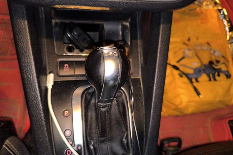 Used Volkswagen Scirocco 2010 2.0 TSI Luxury Edition Gear Lever