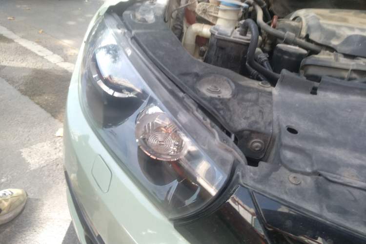 Used Volkswagen Scirocco 2010 2.0 TSI Luxury Edition Right Front Headlight