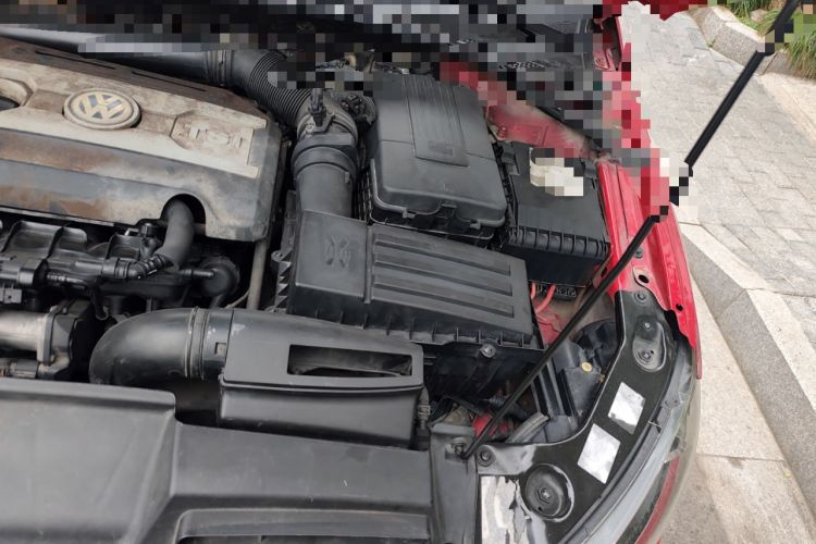 Used Volkswagen Scirocco 2010 2.0 TSI Luxury Edition Engine Bay Left