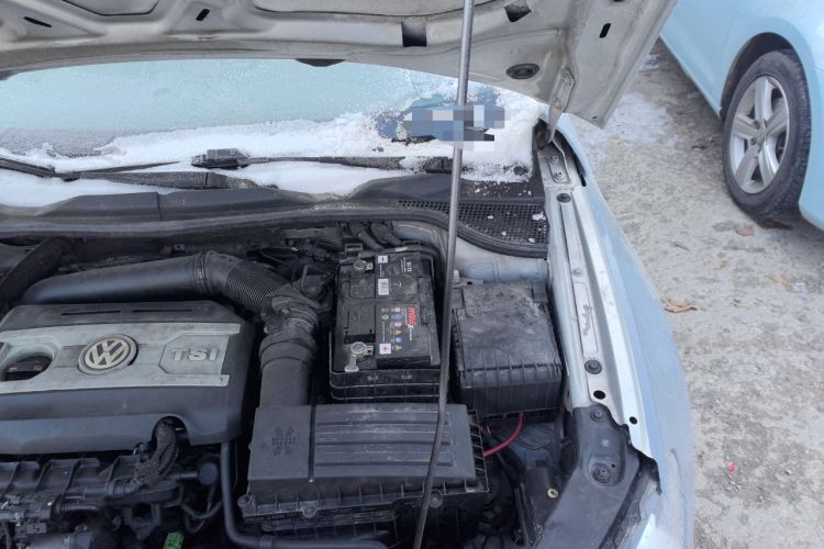 Used Volkswagen Scirocco 2010 2.0 TSI Luxury Edition Engine Bay Left