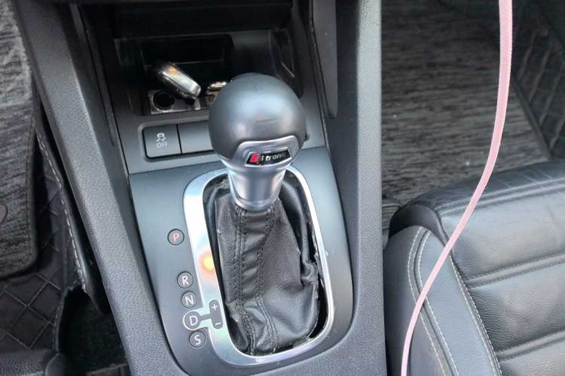 Used Volkswagen Scirocco 2010 2.0 TSI Luxury Edition Gear Lever