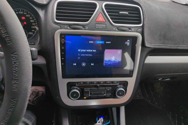 Used Volkswagen Scirocco 2010 2.0 TSI Sport Edition Audio And AC Panel